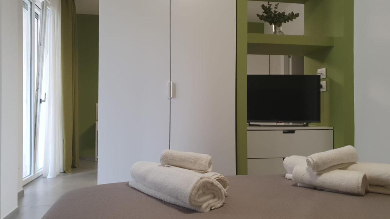 バーリCasa Di Monique 1アパートメント エクステリア 写真